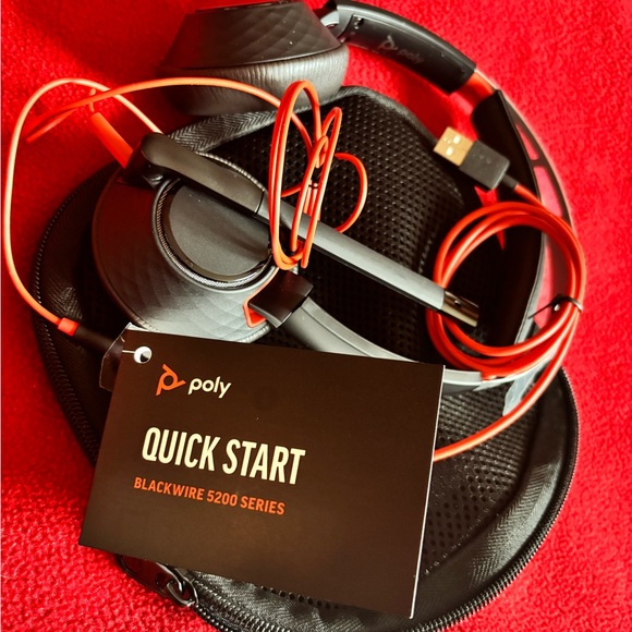 NWT Blackwire 5200 Series Headphones w Mic - Brand New, High Quality - Headset - Picture 4 of 5